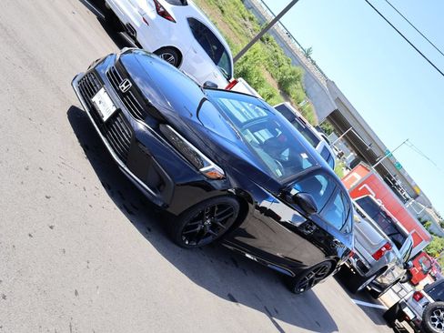 Certified 2024 Honda Civic Sport image 3