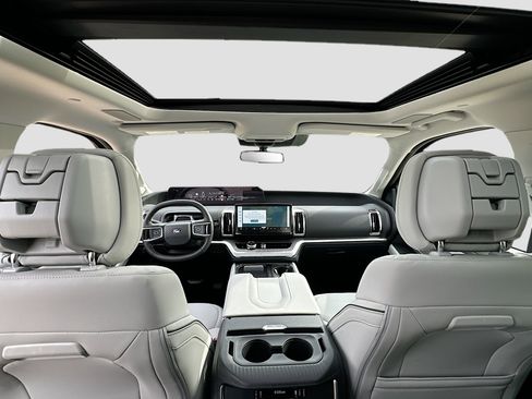 New 2026 Ford Expedition Max Platinum AWD/4WD image 16