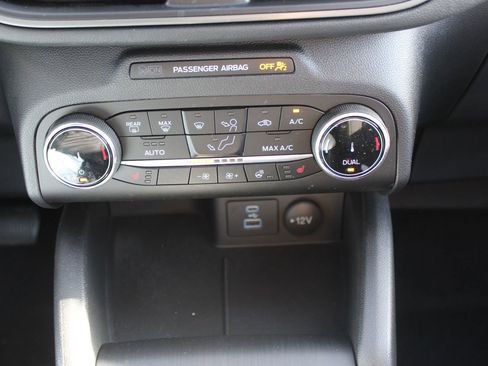 Used 2023 Ford Escape Active AWD/4WD image 31