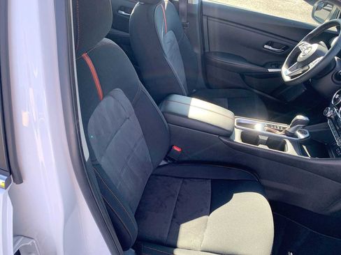 Used 2024 Nissan Sentra SR FWD image 25