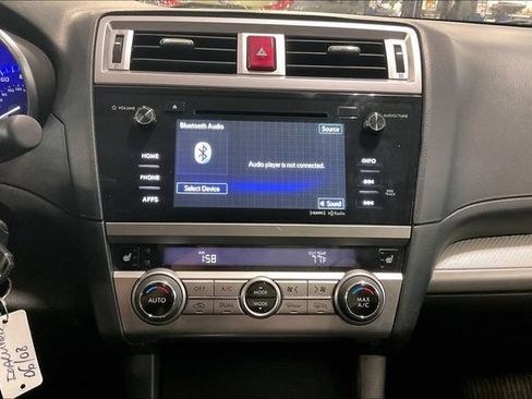 Used 2017 Subaru Outback 2.5i Premium AWD/4WD image 32