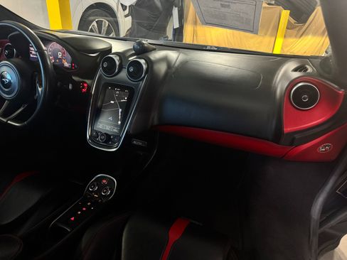 Used 2016 McLaren 570S Coupe image 42