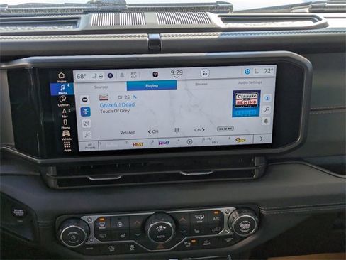 New 2026 Jeep Gladiator Mojave image 17