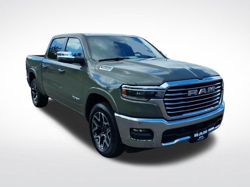 Used 2026 RAM 1500 Laramie AWD/4WD image 8