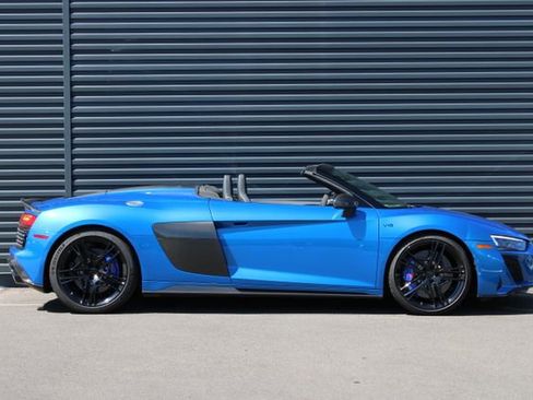 Used 2022 Audi R8 V10 performance w/ R8 Performance Design Package image 31