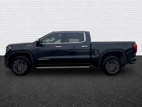 Used 2022 GMC Sierra 1500 Denali Ultimate AWD/4WD image 4