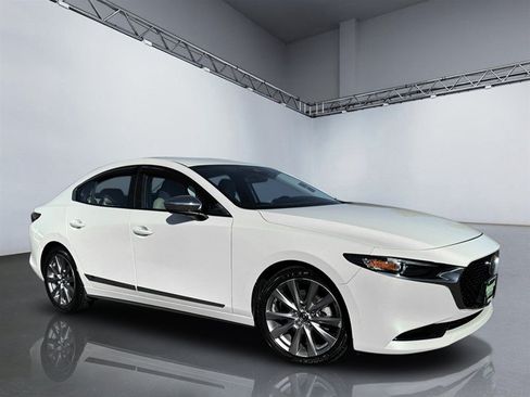 Used 2019 MAZDA MAZDA3 AWD Sedan w/ Preferred Package image 26
