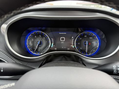 New 2026 Chrysler Pacifica Select w/ S Appearance Package FWD image 20