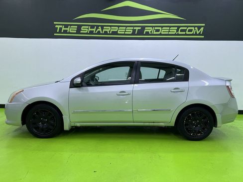 Used 2011 Nissan Sentra 2.0 S FWD image 6