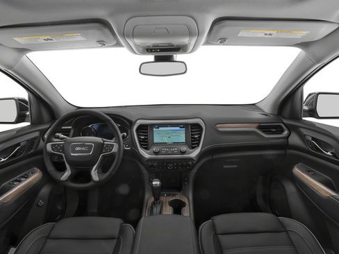 Used 2018 GMC Acadia Denali AWD/4WD image 11