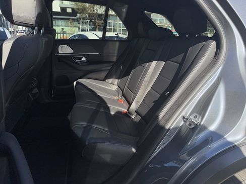 Used 2022 Mercedes-Benz GLE 350 w/ Premium Package image 13