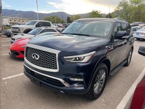 Used 2024 INFINITI QX80 Luxe image 2