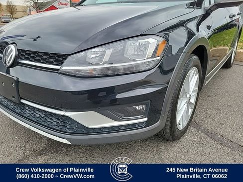 Used 2018 Volkswagen Golf Alltrack SE image 23