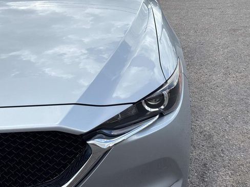 Used 2019 MAZDA CX-5 Touring FWD image 10