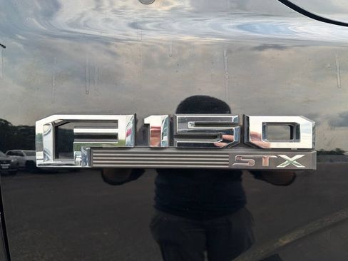 Used 2018 Ford F150 XL w/ Equipment Group 101A Mid AWD/4WD image 8