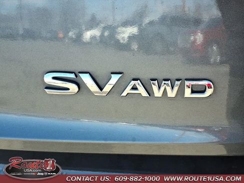 Used 2023 Nissan Rogue SV image 17