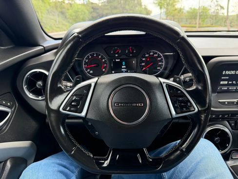 Used 2018 Chevrolet Camaro LT image 20
