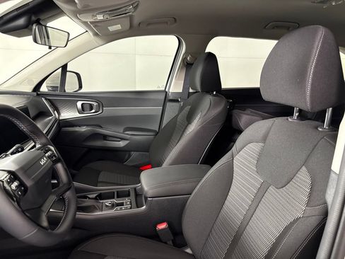 New 2026 Kia Sorento LX FWD image 28