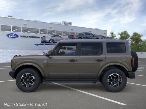 New 2026 Ford Bronco Outer Banks image 3