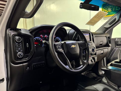 Used 2021 Chevrolet Silverado 2500 W/T w/ WT Convenience Package image 10