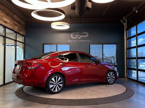 Used 2020 Nissan Sentra SV w/ SV Premium Package image 3