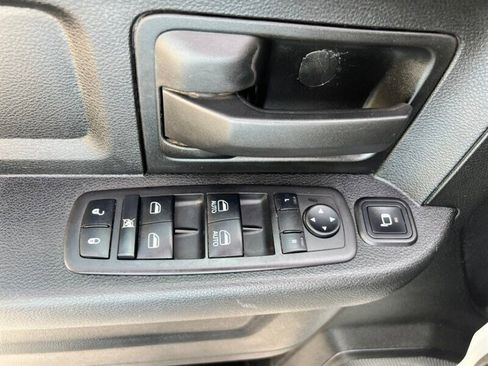 Used 2024 RAM 2500 Tradesman image 28