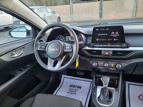 Used 2023 Kia Forte LXS image 15