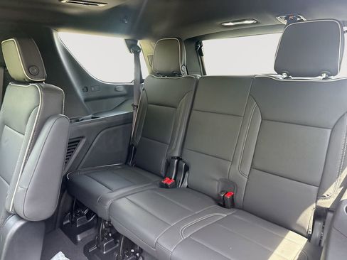 New 2026 GMC Yukon Elevation w/ Elevation Premium Package AWD/4WD image 31