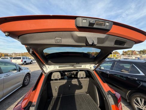 Used 2023 Chevrolet TrailBlazer ACTIV w/ Sun and Liftgate Package image 13