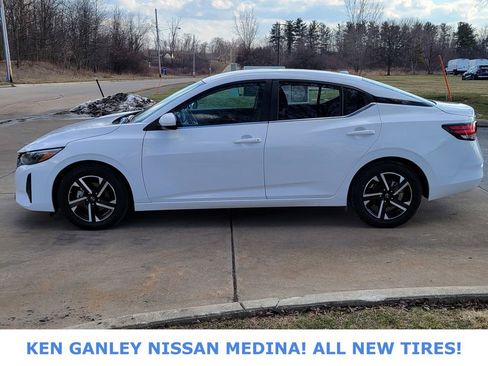 Used 2024 Nissan Sentra SV image 6
