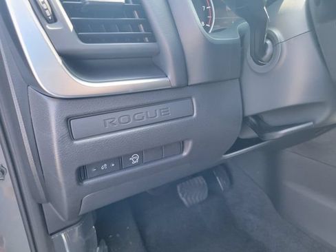 New 2026 Nissan Rogue S AWD/4WD image 15