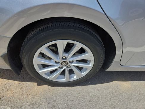 Used 2024 Toyota Camry LE image 5