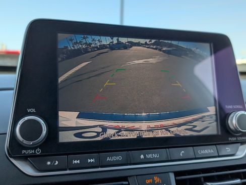 Used 2023 Nissan Altima 2.5 SR image 6