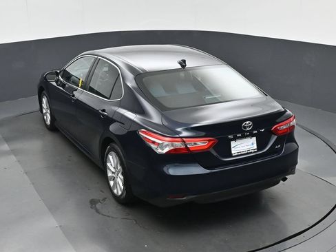 Used 2019 Toyota Camry LE FWD image 55