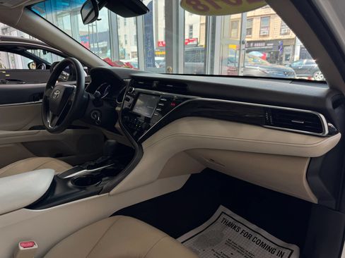 Used 2018 Toyota Camry LE w/ Protection Package (Q2) FWD image 27