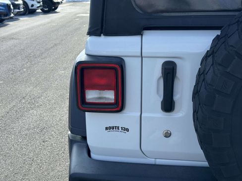 Used 2021 Jeep Wrangler Unlimited Sport image 8