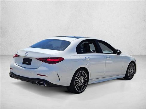 Used 2023 Mercedes-Benz C 300 Sedan image 3