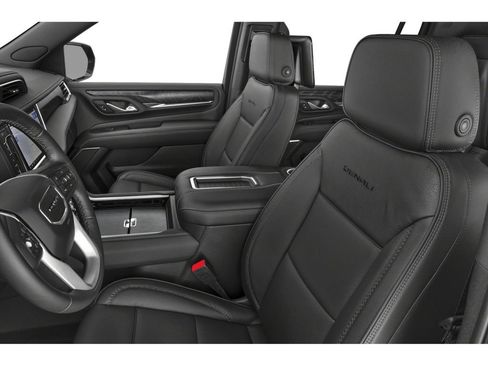 Used 2024 GMC Yukon XL Denali AWD/4WD image 7