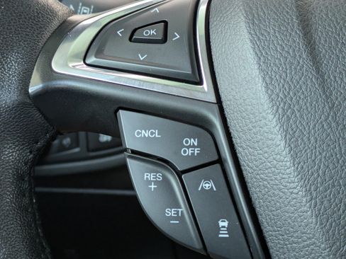 Used 2020 Ford Edge SEL w/ Convenience Package FWD image 25