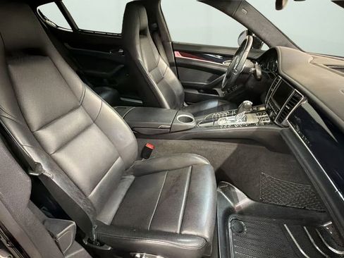 Used 2014 Porsche Panamera 4S Executive AWD/4WD image 9
