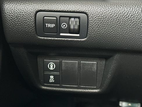 Used 2022 Honda Accord Sport image 34