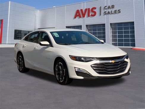 Used 2024 Chevrolet Malibu LT image 3