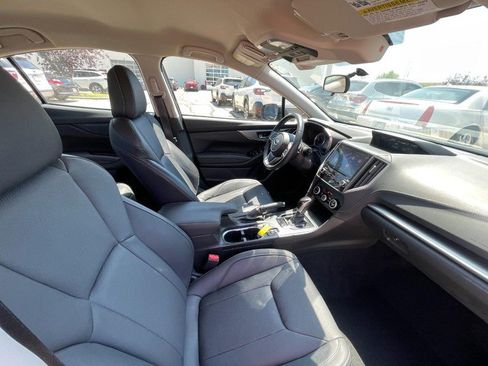 Used 2021 Subaru Impreza 2.0i Limited AWD/4WD image 3
