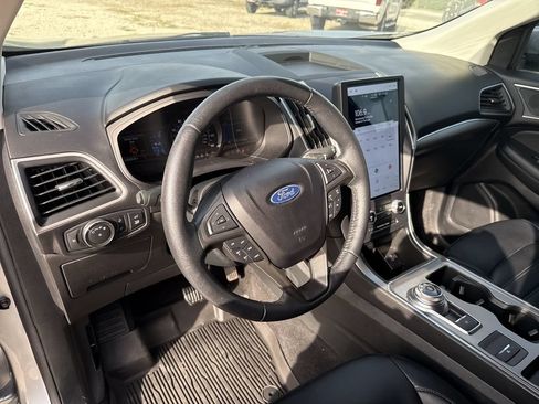 Used 2022 Ford Edge SEL w/ Convenience Package AWD/4WD image 24