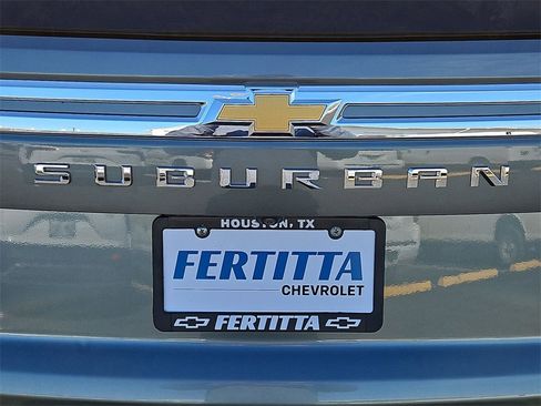 Certified 2024 Chevrolet Suburban LT image 31