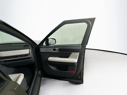 Used 2025 Hyundai Santa Fe SEL AWD/4WD image 31