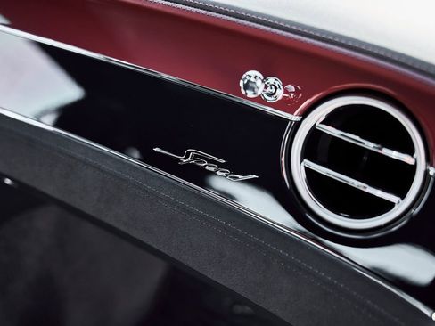 Used 2025 Bentley Continental GT Speed AWD/4WD image 35