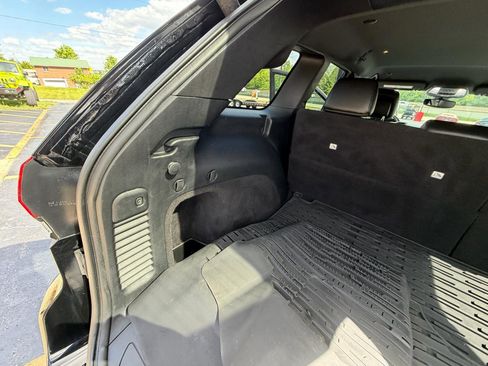 Used 2018 Jeep Grand Cherokee Altitude AWD/4WD image 31