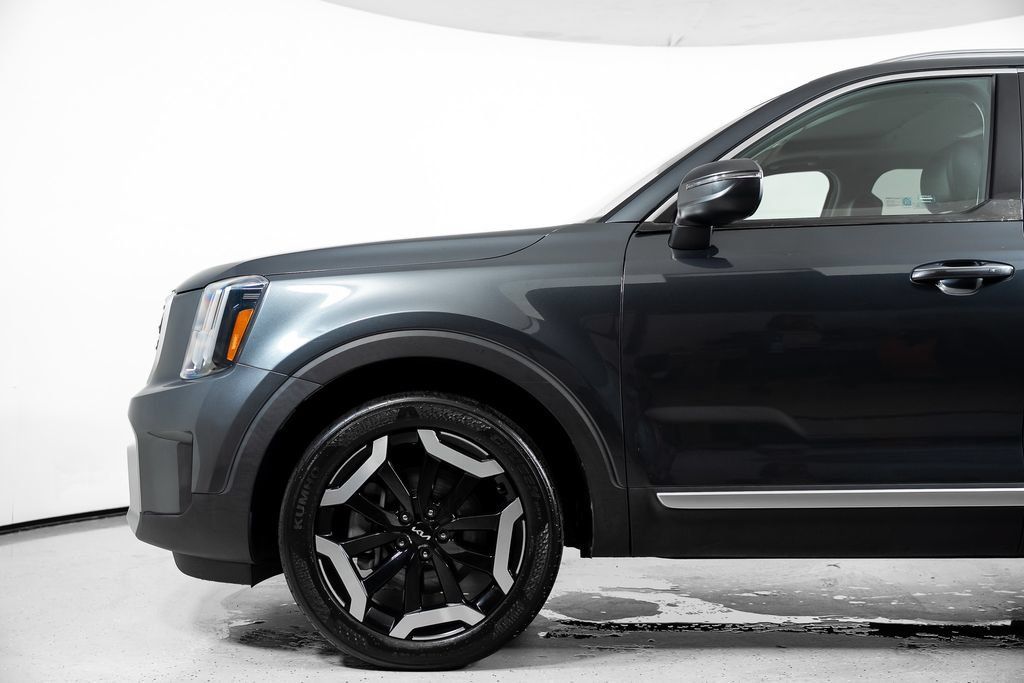 Used 2024 Kia Telluride S w/ S Sunroof Package FWD image 12