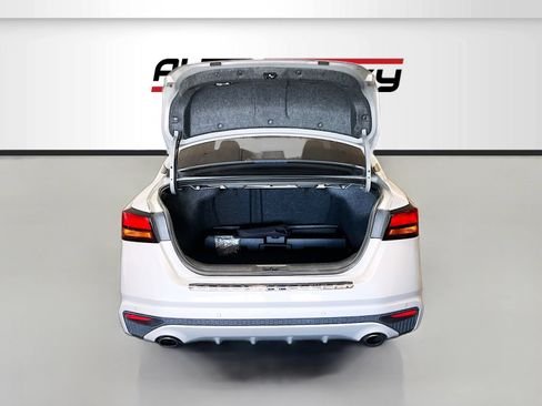Used 2021 Nissan Altima 2.5 SV w/ SV Premium Package FWD image 24